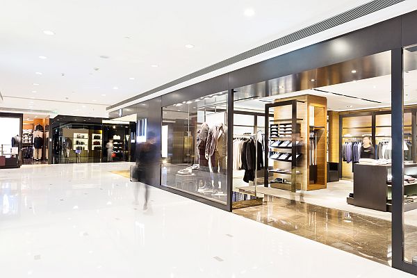 High-end retail store protected by CCTV